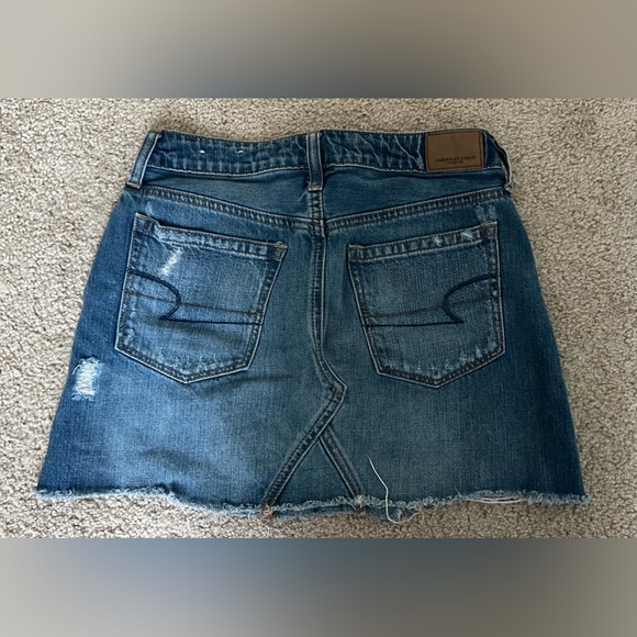 High Waisted Jean Skirt American Eagle - Picture 2 of 5